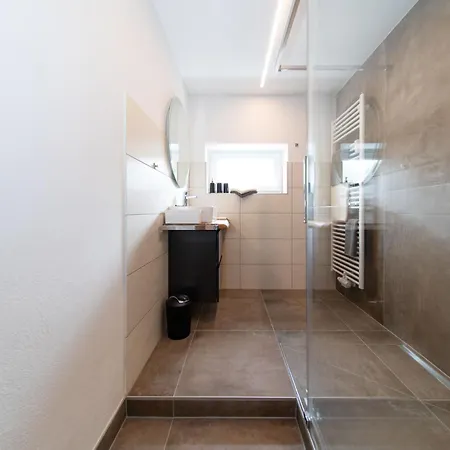 Silvia, Zentrum 蒙德湖