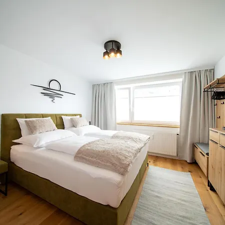 Silvia, Zentrum Mondsee